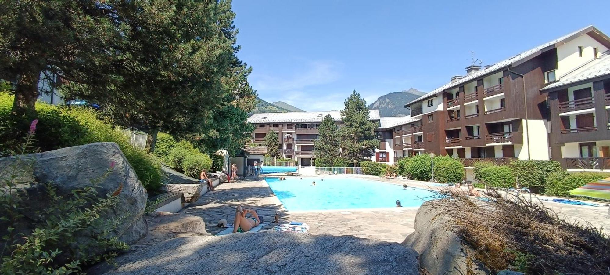 Le Mama Studio Bourg-Saint-Maurice Exterior foto